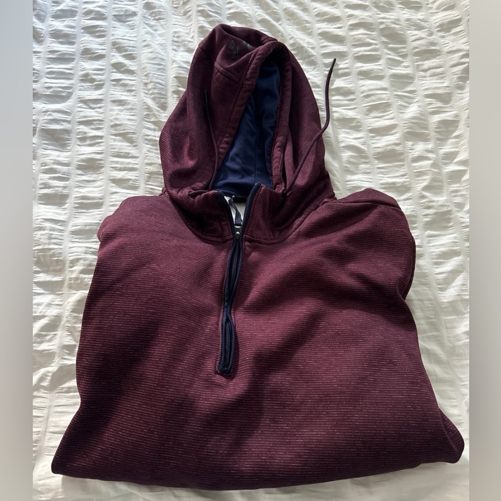 Men’s Under Armour quarter zip hoodie